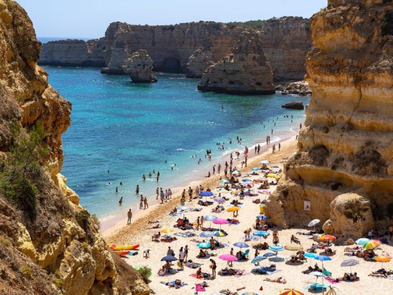 Algarve Best Beaches: Praia da Marinha
